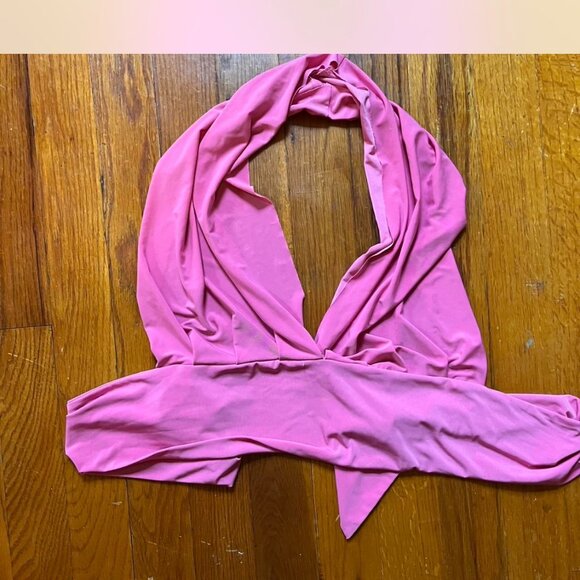 WOMENS PINK HALTER TOP SIZE LARGE - Picture 1 of 3